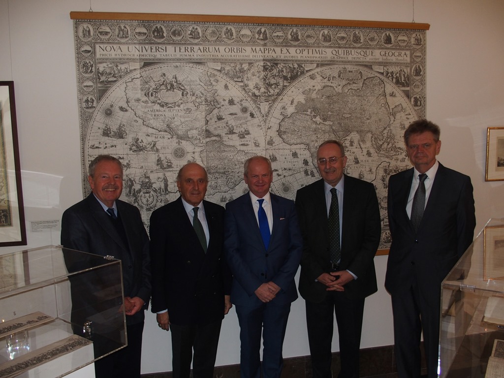 Aktueller DPS-Vorstand von links nach rechts: Dr. Konrad Vanja, Dr. Tessen von Heydebreck, RA Wojciech Wrzecionkowski; Dr.-Ing. Henning von Krosigk, RA Udo Donau (Februar 2015)